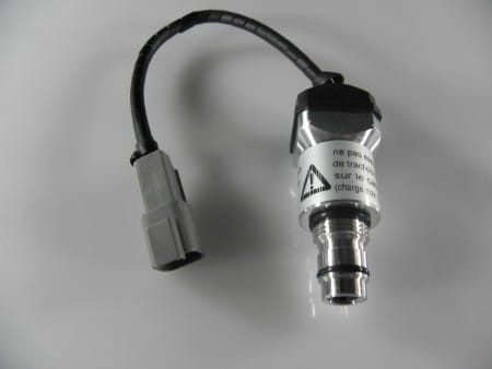 Czujnik zapchania filtra hydrauliki 3798634M3 - 3798634M3 - Sklep rolniczy PoltechParts
