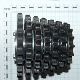 Zestaw zębatek - skrzynia 20 CM SP G22270163R OEM