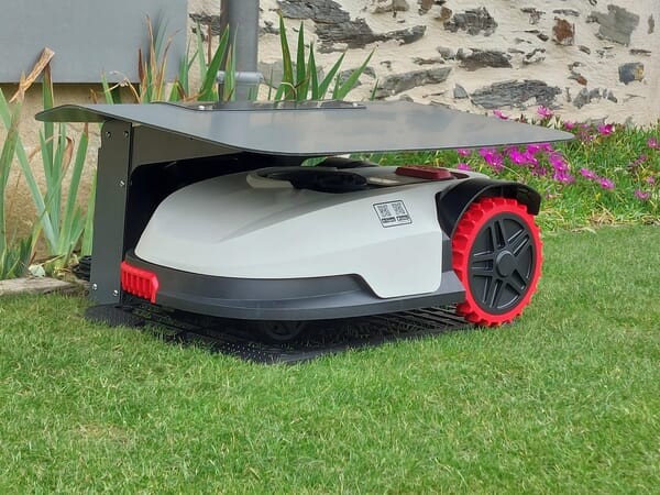 Stacja dokująca robotów koszących „Robot Protect Side”  0210007