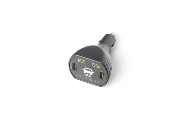 Wtyczka do ładowania z panelem wyświetlającym i gniazdami USB 12V / 5V LA60050CH