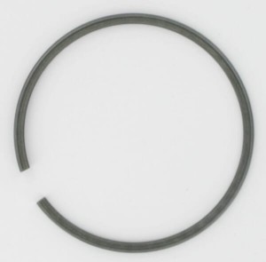 Pierścień zabezpieczający specjalny Kuhn 81104576