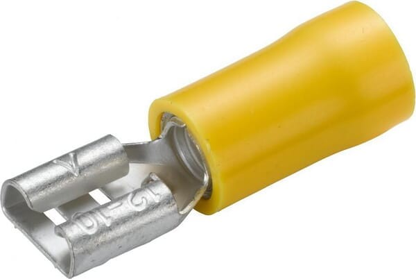 Końcówka przewodu płaska nasadkowa, żeńska żółta 4-6mm² 6.3x0.8 mm op. blister 50 szt. Hella 8KW044023003