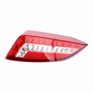 ŚWIATŁO TYLNE PRAWE ACV0018080