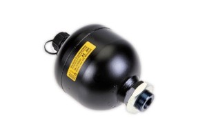 Akumulator hydrauliczny przedniego TUZ