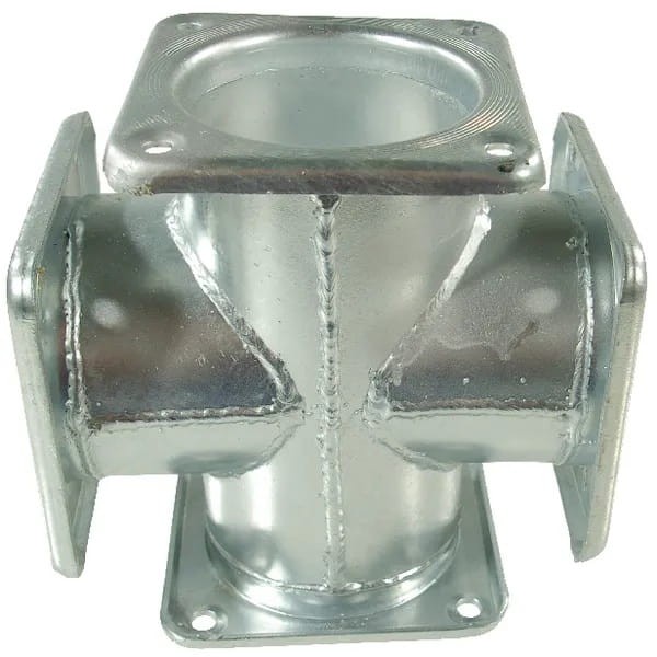 Czwórnik spawany z 4 kołnierzami czworokątnymi 6"