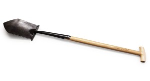 Łopata W Szpic, Wykuta Z 1Kawałka Stali "Forma Angielska"Z Poprzeczką, Styl.Jesion D(75cm)