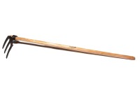 Motyka Kuta 3-Zębna Z Okrągłym Oczkiem, La… | poltechparts.pl