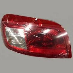 Tylna lewa lampa kombinacji KIOTI T5210-69712