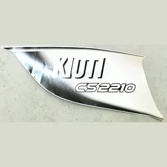 Naklejka prawego modelu CS2210 KIOTI TB26-0005A