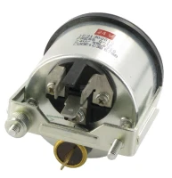 Manometr ciśnienia oleju, 24V, 10 bar | poltechparts.pl