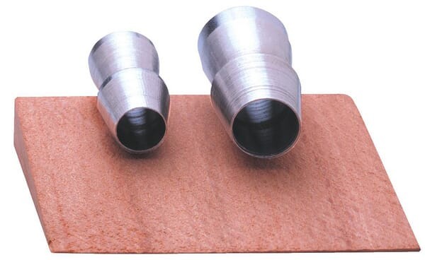 Zestaw do mocowania topora