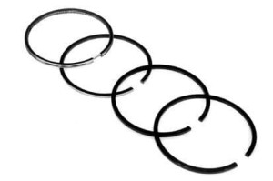Zestaw pierścieni tłoka