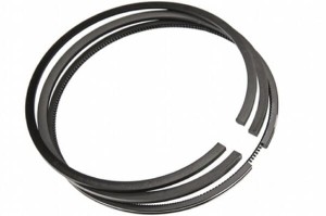 Zestaw pierścieni tłokowych