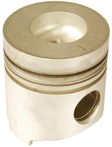 Tłok silnika z pierścieniami