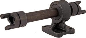 Wał kierowniczy kpl. pasuje do C-385 4-cyl.