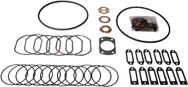 Zestaw uszczelek silnika